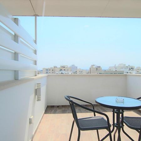 Phaedrus Living: Luxury Suite Nicosia 508 Esterno foto