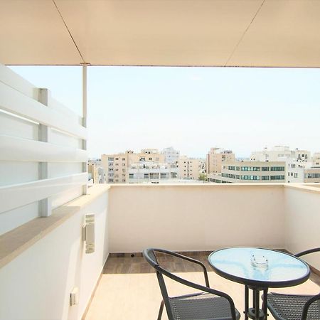 Phaedrus Living: Luxury Suite Nicosia 508 Esterno foto