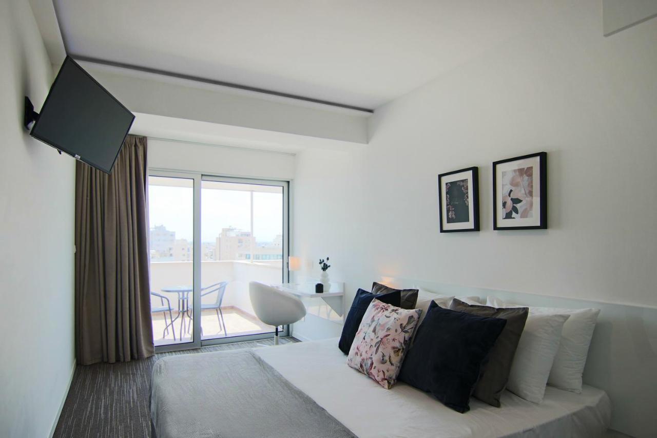 Phaedrus Living: Luxury Suite Nicosia 508 Esterno foto